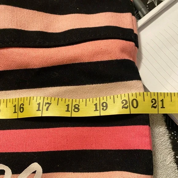 Victoria’s Secret bag hello gorgeous - Picture 4 of 8